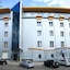Tsunami Spa Hotel