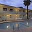 Bridgeway Inn & Suites