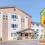 Super 8 By Wyndham Louisville Airport