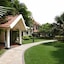 Palm Meadows Resort
