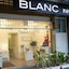 Blanc Inn