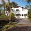 Hale-Hoola B & B