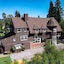 Cedar Gables Inn
