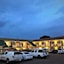 Bradman Motor Inn