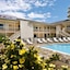 A Wave Inn