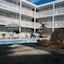 Seabonay Oceanfront Motel