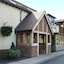 The Lowfield Inn