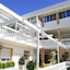 Qeparo Napolon Complex