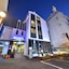 With U Hotel & Guesthouse