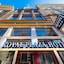 Ciao Papa Hotel Amsterdam Central Station