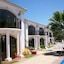 Hotel Serena Dream