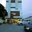 Hotel D Courtyard