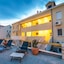 Kis Residence