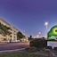 La Quinta Inn & Suites By Wyndham Cleveland - Airport North