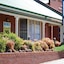 The Elms Motor Inn