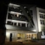 Taos Apart Hotel