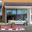 Leonardo Crystal Cove Hotel And Spa By The Sea