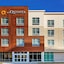 La Quinta Inn & Suites by Wyndham Kansas City Beacon Hill