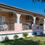 Roussa's Studios And Apartments