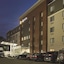 La Quinta Inn & Suites By Wyndham Baltimore Bwi Airport