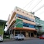 Reddoorz Plus Near Wtc Batanghari Mall