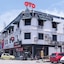 Oyo 44016 Rafik Ali Motel