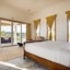 Turtle Island Beach Resort, Trademark Collection By Wyndham