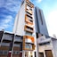 Tom's Court Hotel