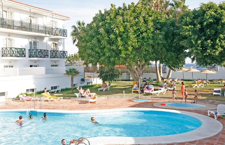 Piscinas - 3