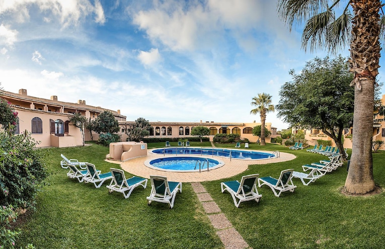 Piscinas - 1