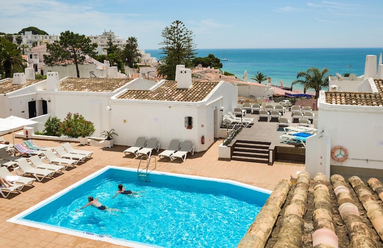 Piscinas - 1