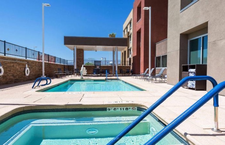 Piscinas - 1